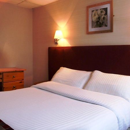 King Charles Hotel Gillingham  Extérieur photo
