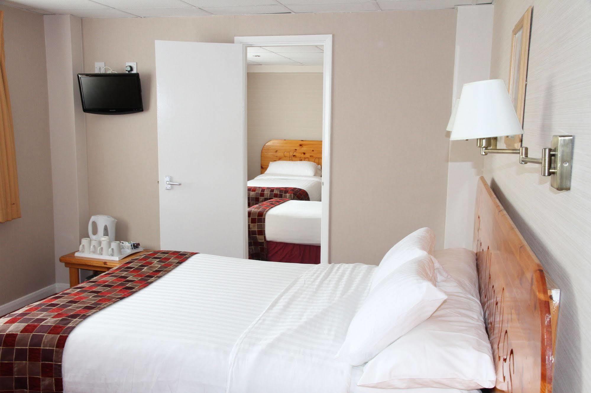 King Charles Hotel Gillingham  Extérieur photo