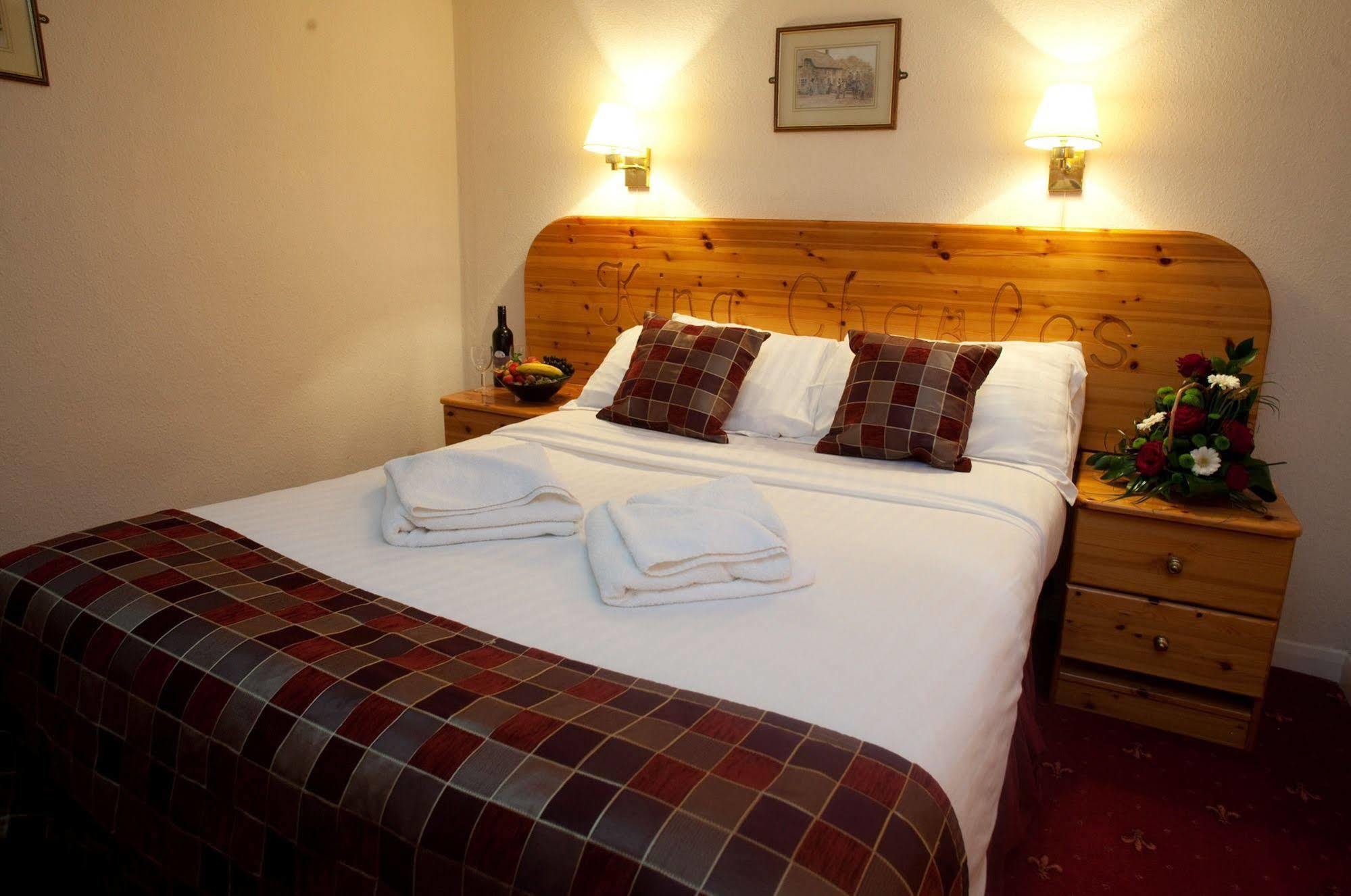 King Charles Hotel Gillingham  Extérieur photo