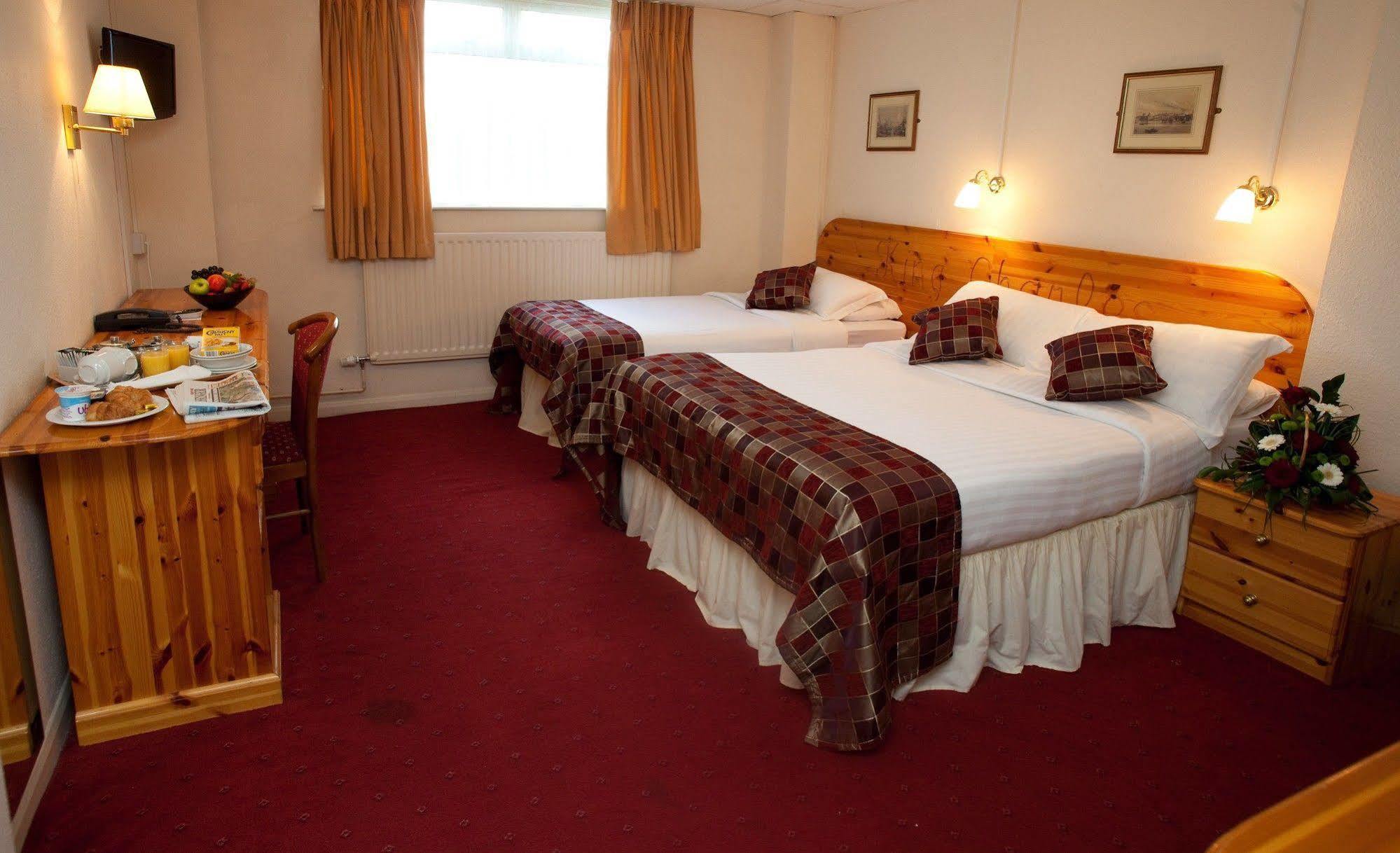 King Charles Hotel Gillingham  Extérieur photo
