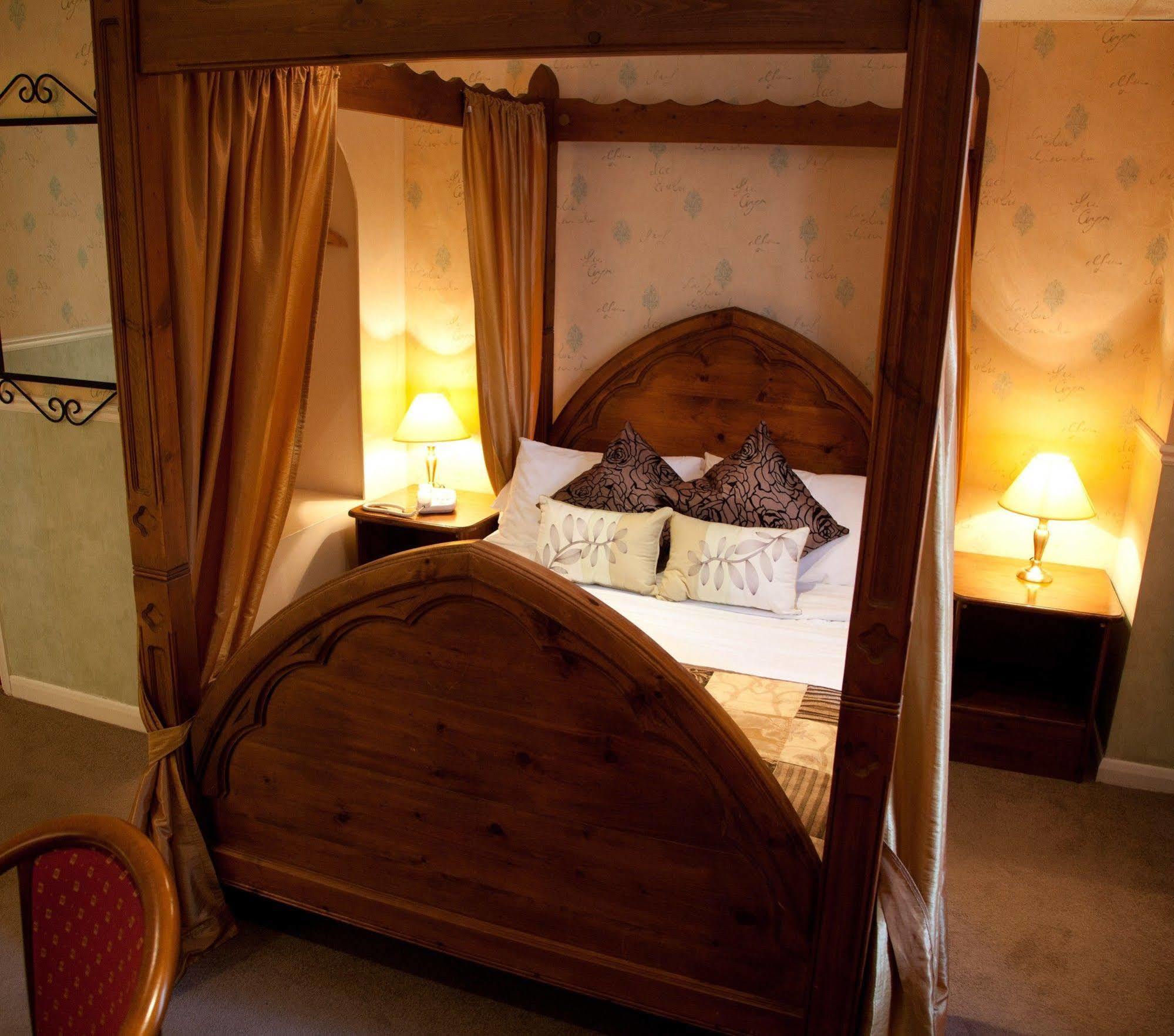 King Charles Hotel Gillingham  Extérieur photo